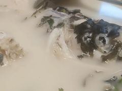 -雪湖煜辰鱼头老店(雪野湖店)