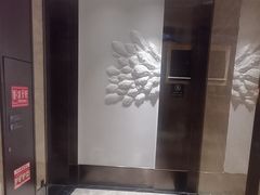 -新偶像健康汇•水疗SPA•豪华自助餐(世界城店)