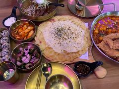 必点炸鸡翅配年糕-HOTISLAND海鸡岛·韩国料理(江南西店)