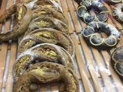 -Dough&Joe团憩(瑞虹天地月亮湾店)