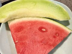 -金滏山·烤肉海鲜火锅自助(襄阳万达店)