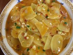 -黄桷树曹家私房菜(江与城店)