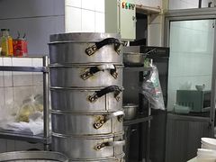 -胡成记口蘑龙眼包子(盐道街店)