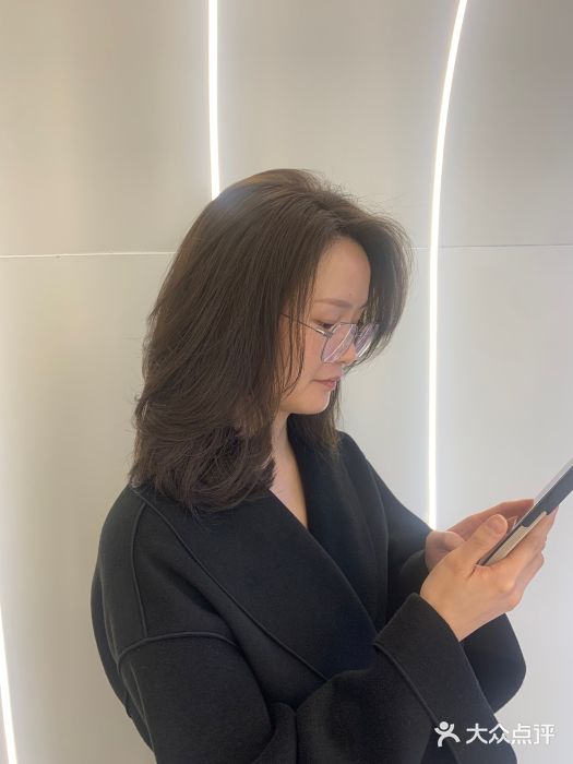 吉艺心专业美发造型(总店)图片