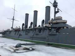 -阿芙乐尔号巡洋舰