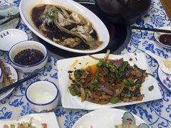 -范饭椰林川湘味海鲜·椰子鸡(三亚湾椰梦长廊店)