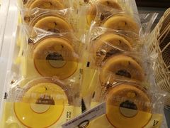-85度C(生甜甜圈研究工坊·上海平凉店)