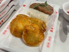 虾饼芋头粿双拼-八合里牛肉火锅(上海中山公园店)