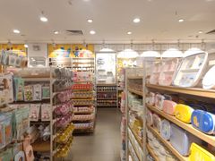 -名创优品(广东东莞东城万达2店)