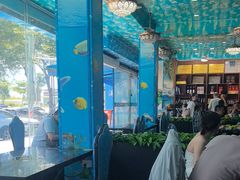 -小海豚•老字号海鲜餐厅(天涯店)