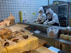-鲍师傅糕点(江苏路店)