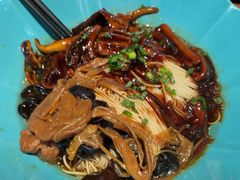 -松鹤面馆·古法焖肉面(观前店)