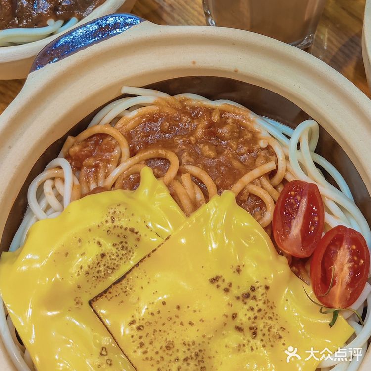 关于我发现了🤔荔湾一家有意思的社区小店
