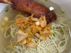 -百年老字号·观振兴蟹黄面·三虾面·苏式面(观前街富仁坊巷店)