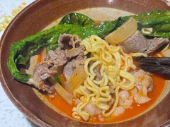 -贵府酸汤牛肉火锅·贵州老字号(飞山街店)