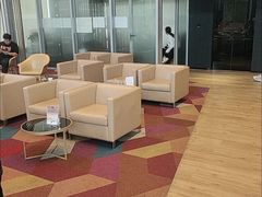 -奔驰上海利星(七宝店)