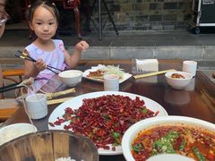 -华冠悠岚·庭院餐厅(青城后山店)