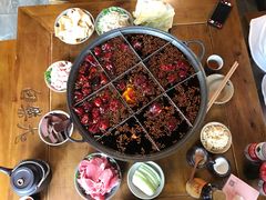 -白乐天毛肚火锅馆(南滨路店)