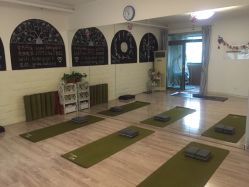 -瑜舍瑜伽连锁教室