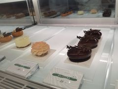 -潮一不贰·法式甜品·生日蛋糕·西式简餐(外滩店)