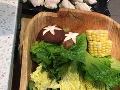 杂菜拼盘-顺德公广东猪肚鸡·煲仔饭(白石洲店)