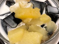 椰汁菠萝凉粉-仁信老铺(华盖路店)