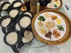 -老国贸云南传统过桥米线(滇池店)