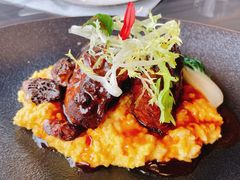 慢炖猪颈肉-哈蒙德餐厅