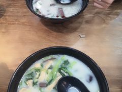 -鸭小妹鸭血粉丝(老门东店)