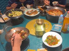 -呷湘厨·鱼汤捞饭·剁椒鱼头·辣椒炒肉(国家会展中心店)