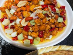 -万重锦·人文川菜馆(骡马市店)