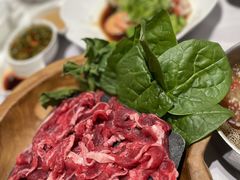 -红鼎豆捞·非遗鲍皇汤火锅(宝丰路店)