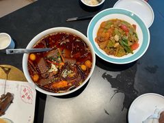 -鸽子侯·家宴·平价海鲜(市图书馆店)