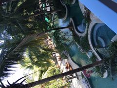 三亚亚龙湾华宇度假酒店(原三亚华宇皇冠假日酒)-三亚亚龙湾雅高美爵酒店