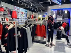 -fila(日月光中心广场店)