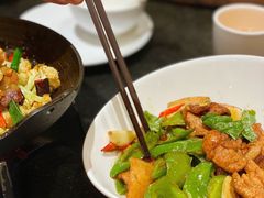 -万重锦·人文川菜馆(骡马市店)