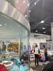 -MINI MARS 脚下的城市乐园·餐饮·派对(静安江宁店)