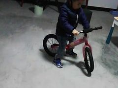 -八爪矩阵极限运动馆·儿童平衡车·感统训练(南海子公园校区)