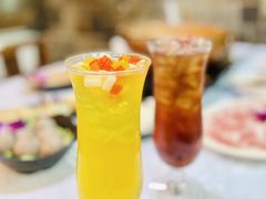 -鲜入围煮花胶鸡海鲜火锅