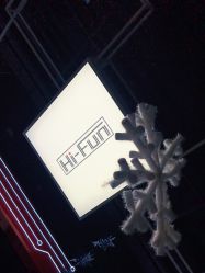 -嗨翻Hi-Fun竞技主题乐园·蹦床团建生日聚会(五棵松华熙店)