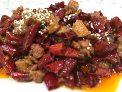 -兔行天下-鸿鹤鲜锅兔(中海国际店)