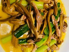 -吃饭皇帝大土家民族菜(正大广场店)