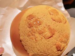 菠萝包-小炳胜(卓悦中心店)