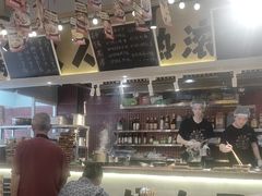 -有红鸡毛店·砂锅菜(抚琴夜市店)