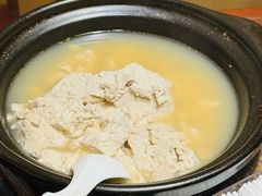 -土砂锅生态山庄·非遗砂锅雅鱼