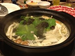-润泽园椰子鸡(汇一城店)