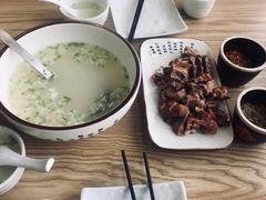 -乔家小院•本地小海鲜•非遗驴肉(万年泉路店)