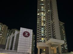 -东荟城名店仓