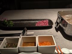 -左庭右院鲜牛肉火锅黑金店(陆家嘴中心店)