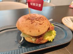 -必胜客(砂之船中东奥莱店)